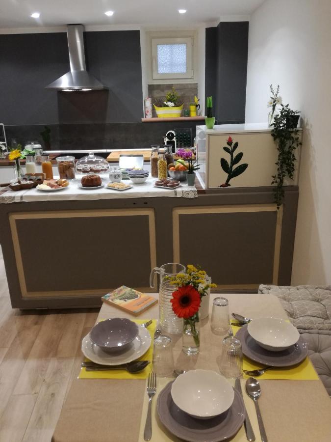 B&B Casa Lilli Фолиньо Экстерьер фото