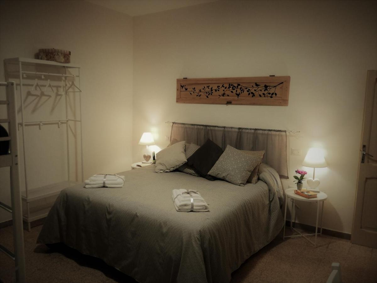 B&B Casa Lilli Фолиньо Экстерьер фото